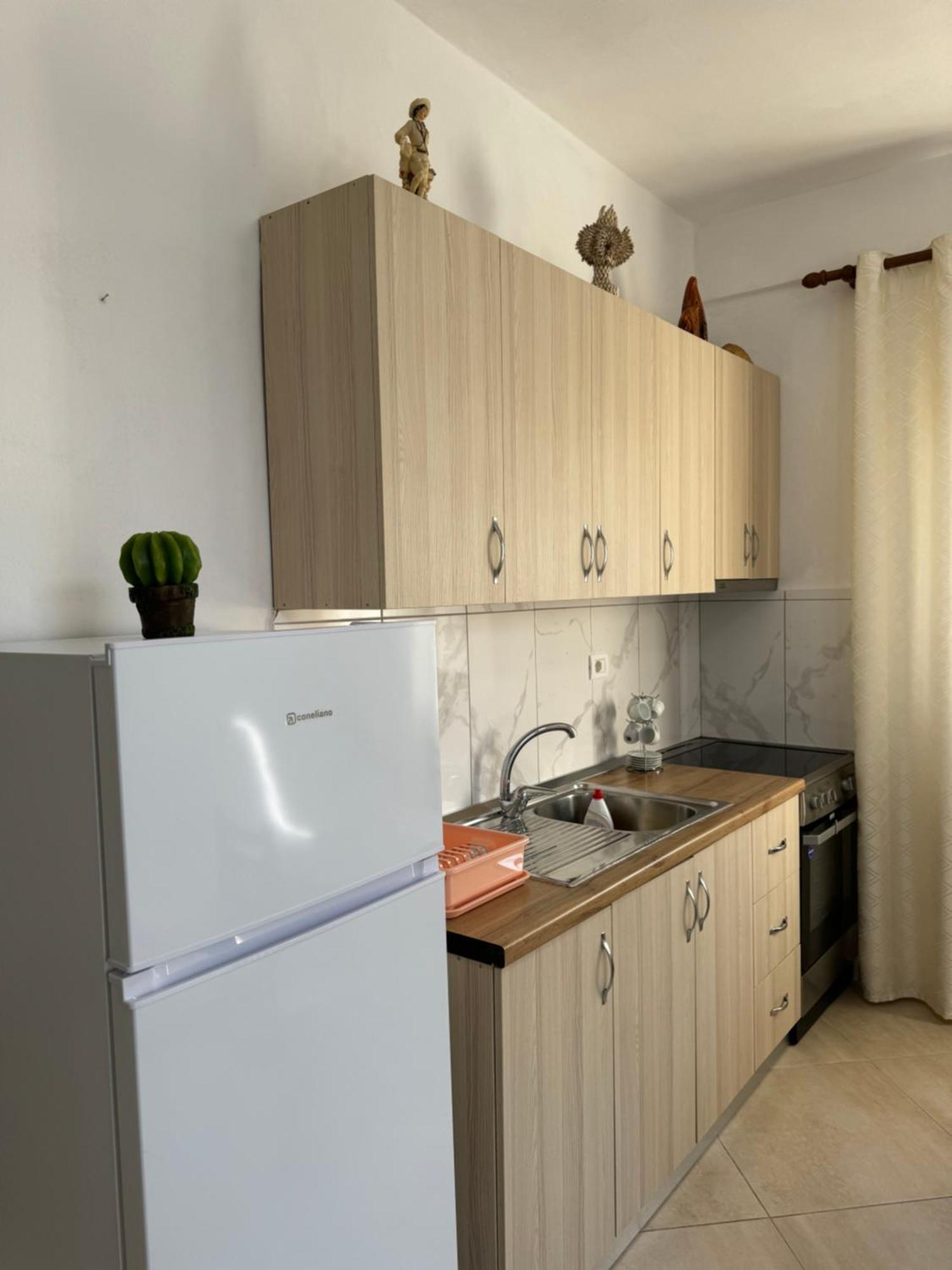 Holiday Apartments Дуррес Екстер'єр фото